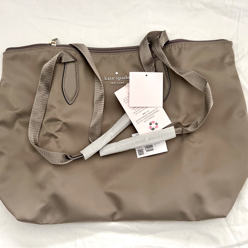 Kate Spade New York Small Travel Tote and Makeup/Accessories Bag - NEW